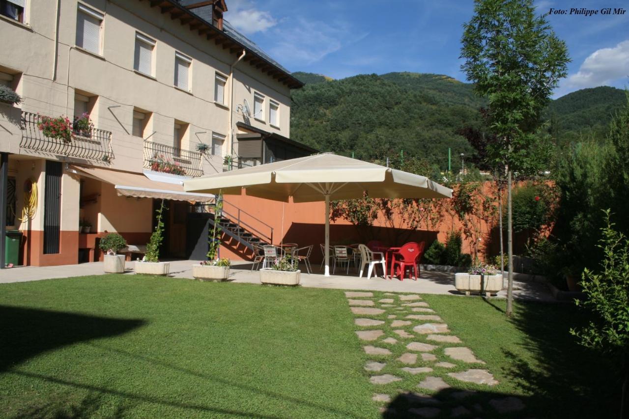 Hotel Fonda Mas Vilaller Zimmer foto